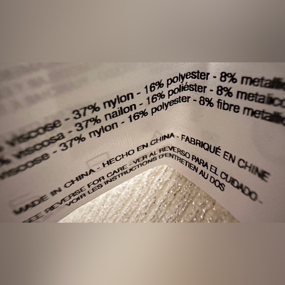 Sofia by Sofia Vergara Off-the-Shoulder Sleeveless Sweater, Gold Shimmer, XXL - Picture 3 of 4